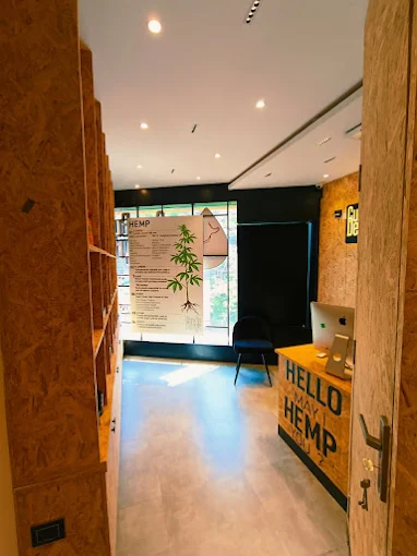 Lavelle Road Interior